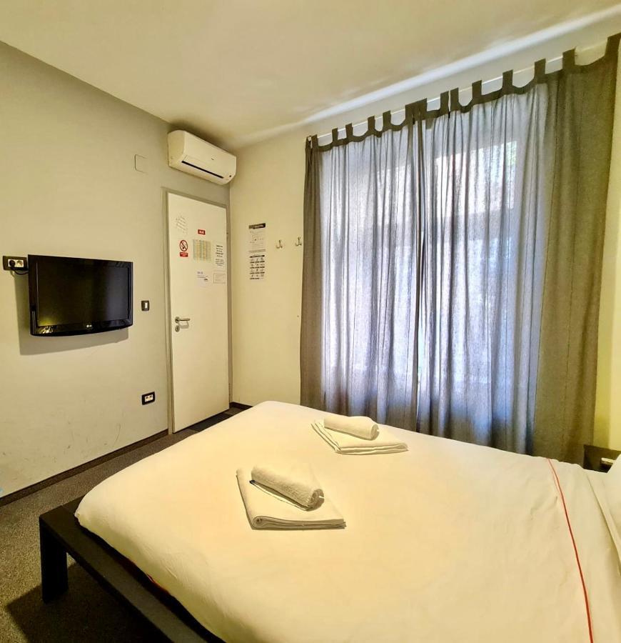 Himalayan Hostel Zagreb Bagian luar foto