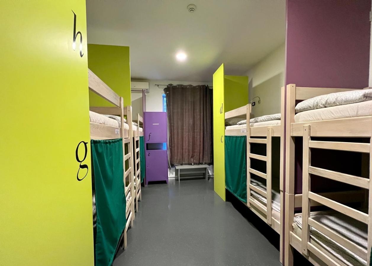 Himalayan Hostel Zagreb Bagian luar foto