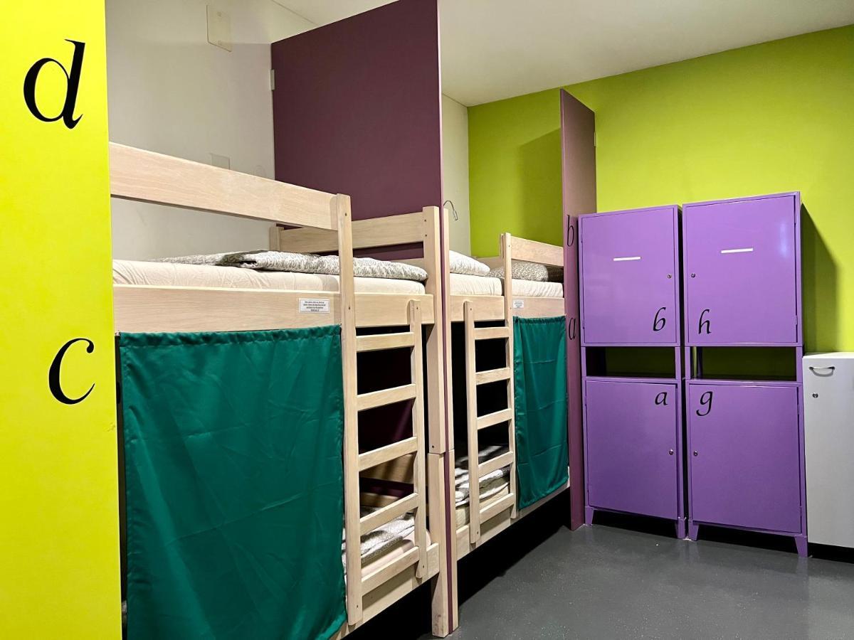 Himalayan Hostel Zagreb Bagian luar foto