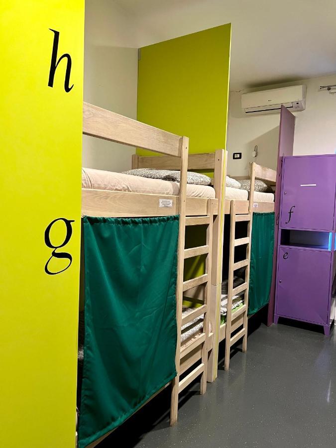 Himalayan Hostel Zagreb Bagian luar foto