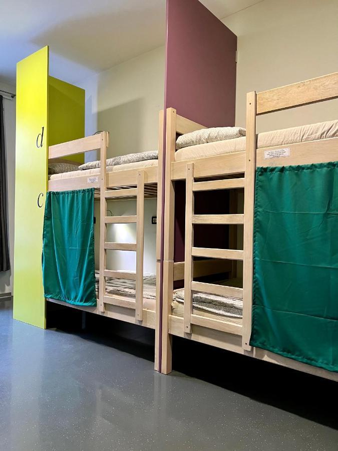 Himalayan Hostel Zagreb Bagian luar foto