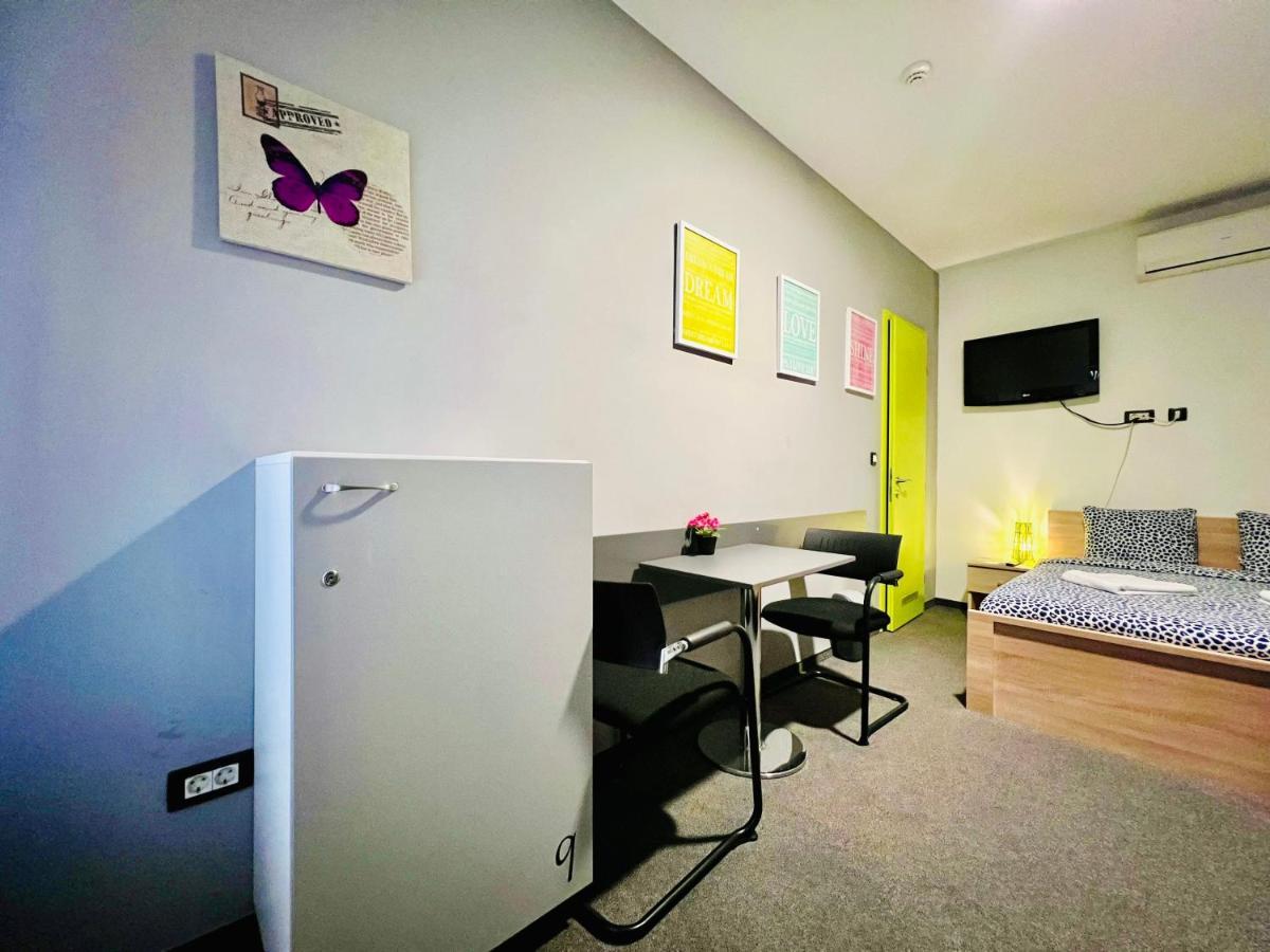 Himalayan Hostel Zagreb Bagian luar foto