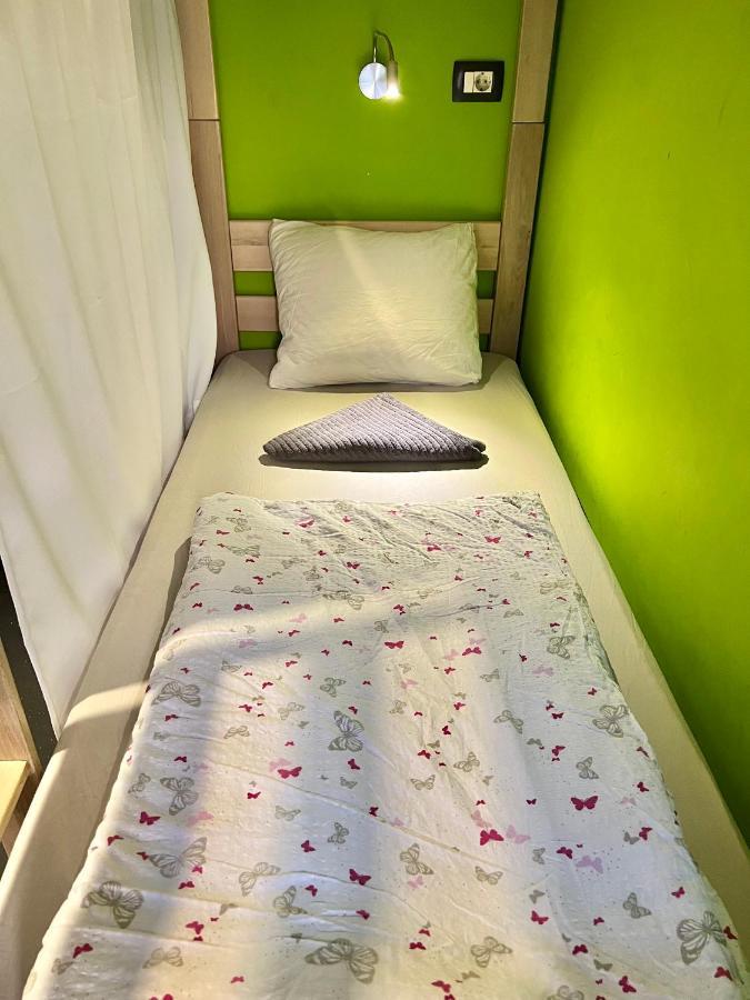 Himalayan Hostel Zagreb Bagian luar foto