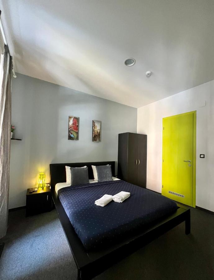 Himalayan Hostel Zagreb Bagian luar foto