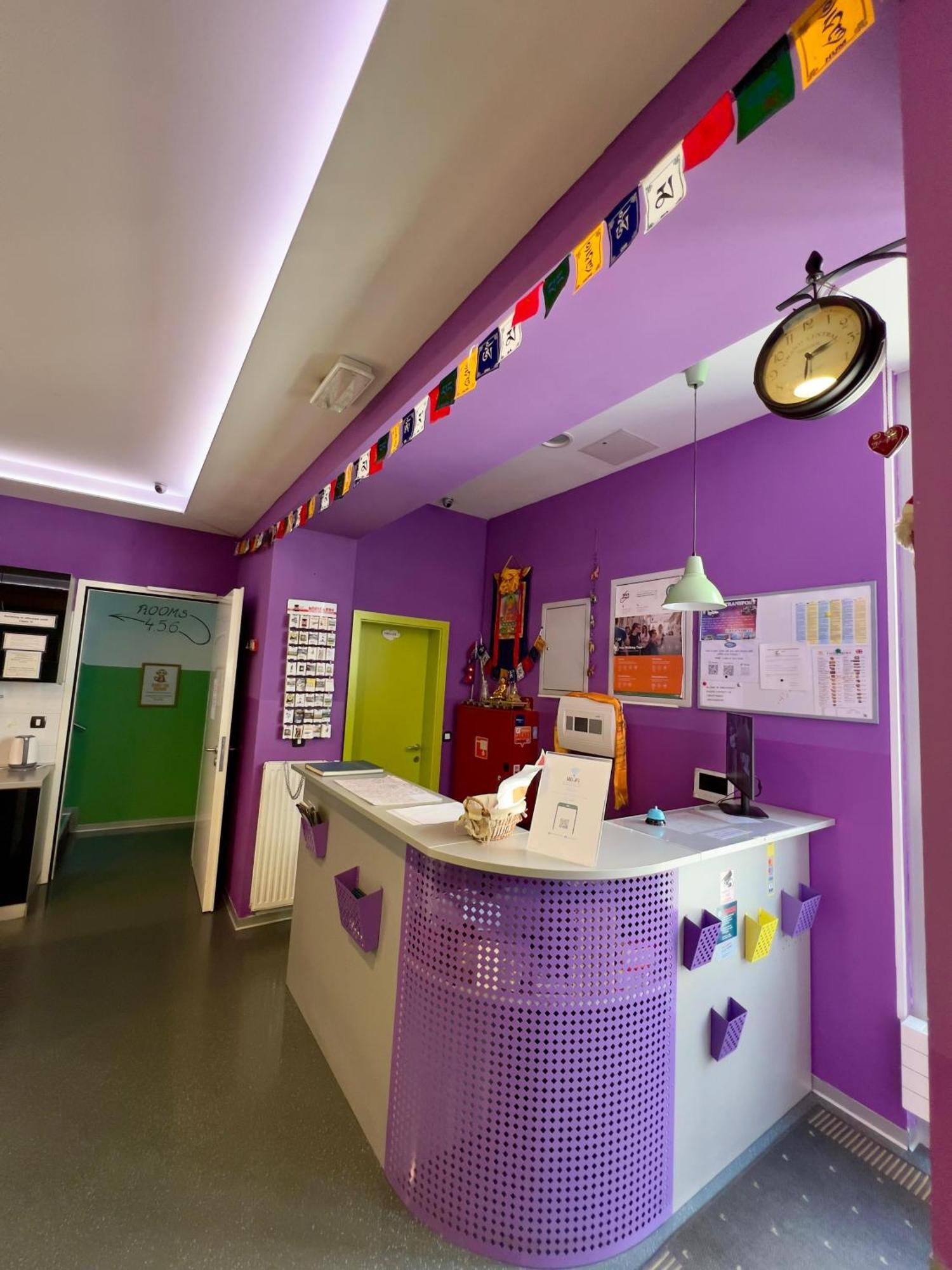Himalayan Hostel Zagreb Bagian luar foto